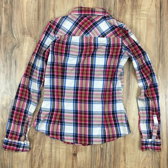 Women’s Plaid Snap Button Shirt - Picture 2 of 5